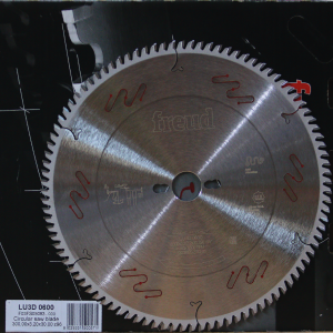 300 x 3,2 x 30 x 96 Suntalam ve Laminant Testereler Trapez Diş