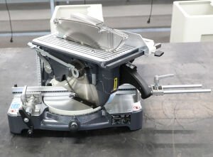ÖZÇELİK Alfa Alüminyum, Ahşap, Laminant  Kesim Makinesi   Ø 300 mm